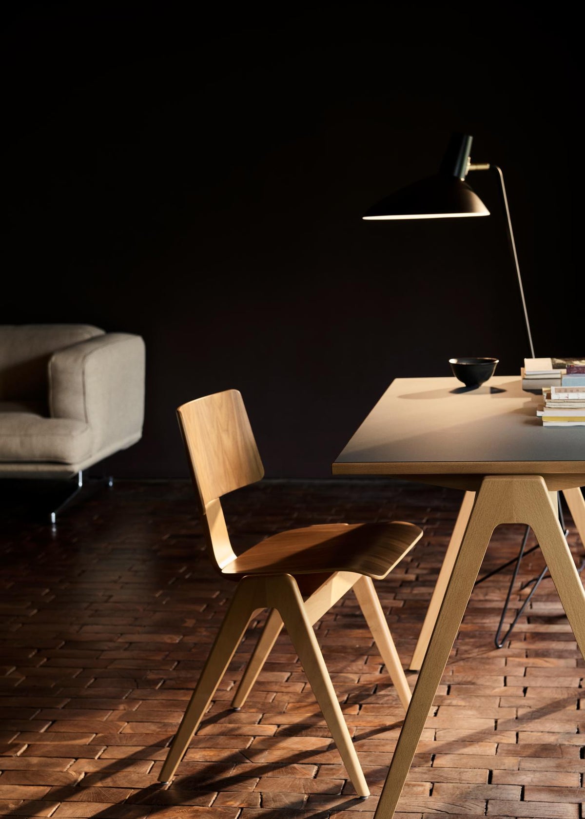 Daystak Dining Table