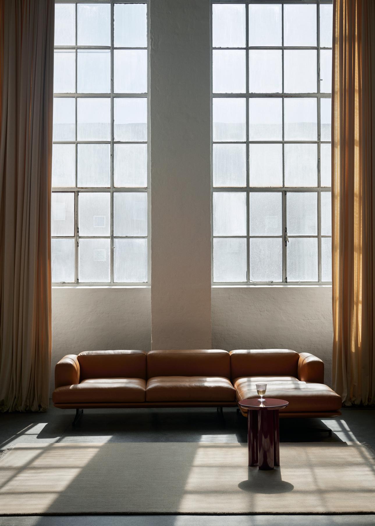 Inland Chaise Longue Sofa AV42