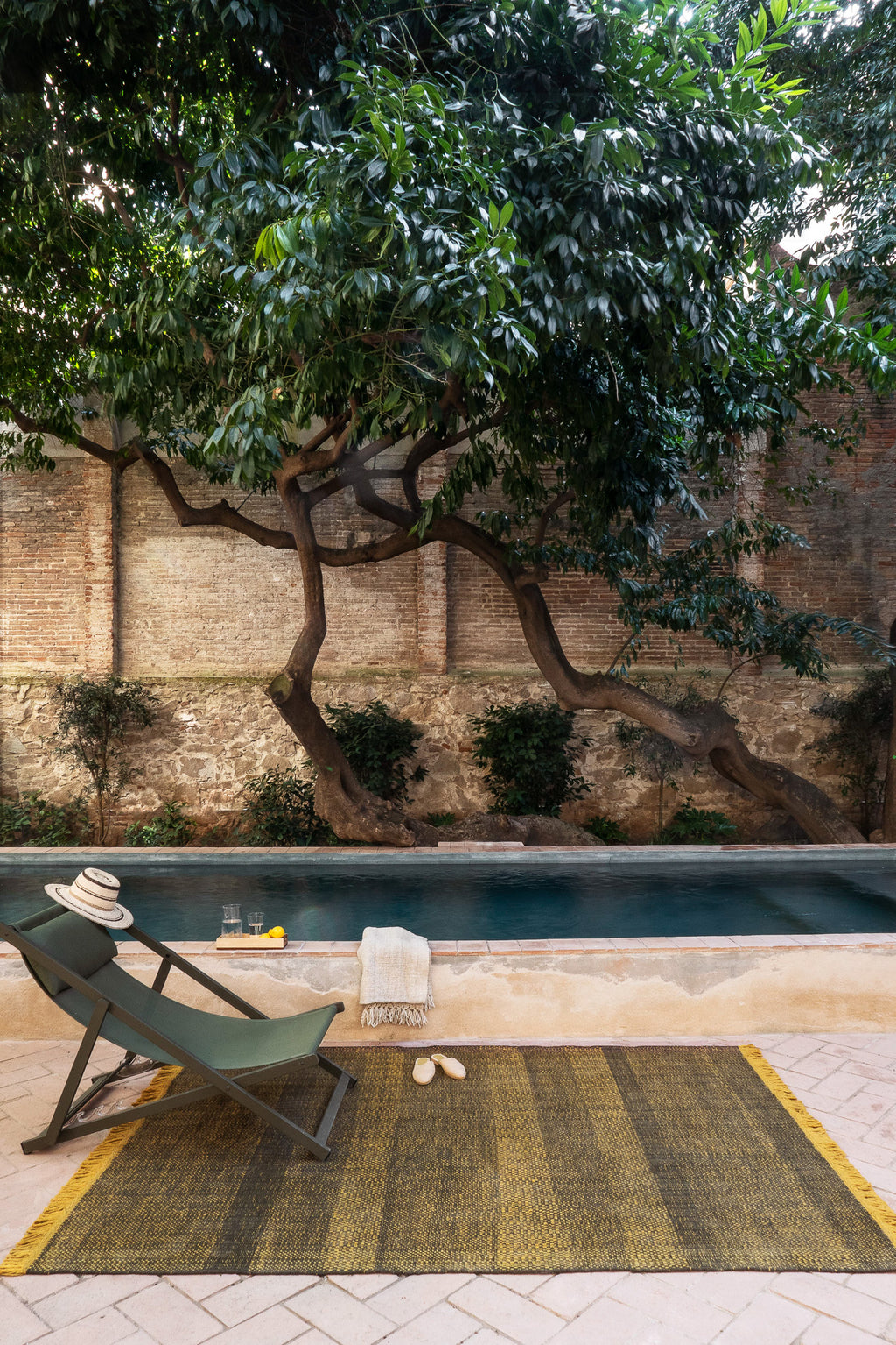 Tres Outdoor Texture Mustard Rug - 300x4