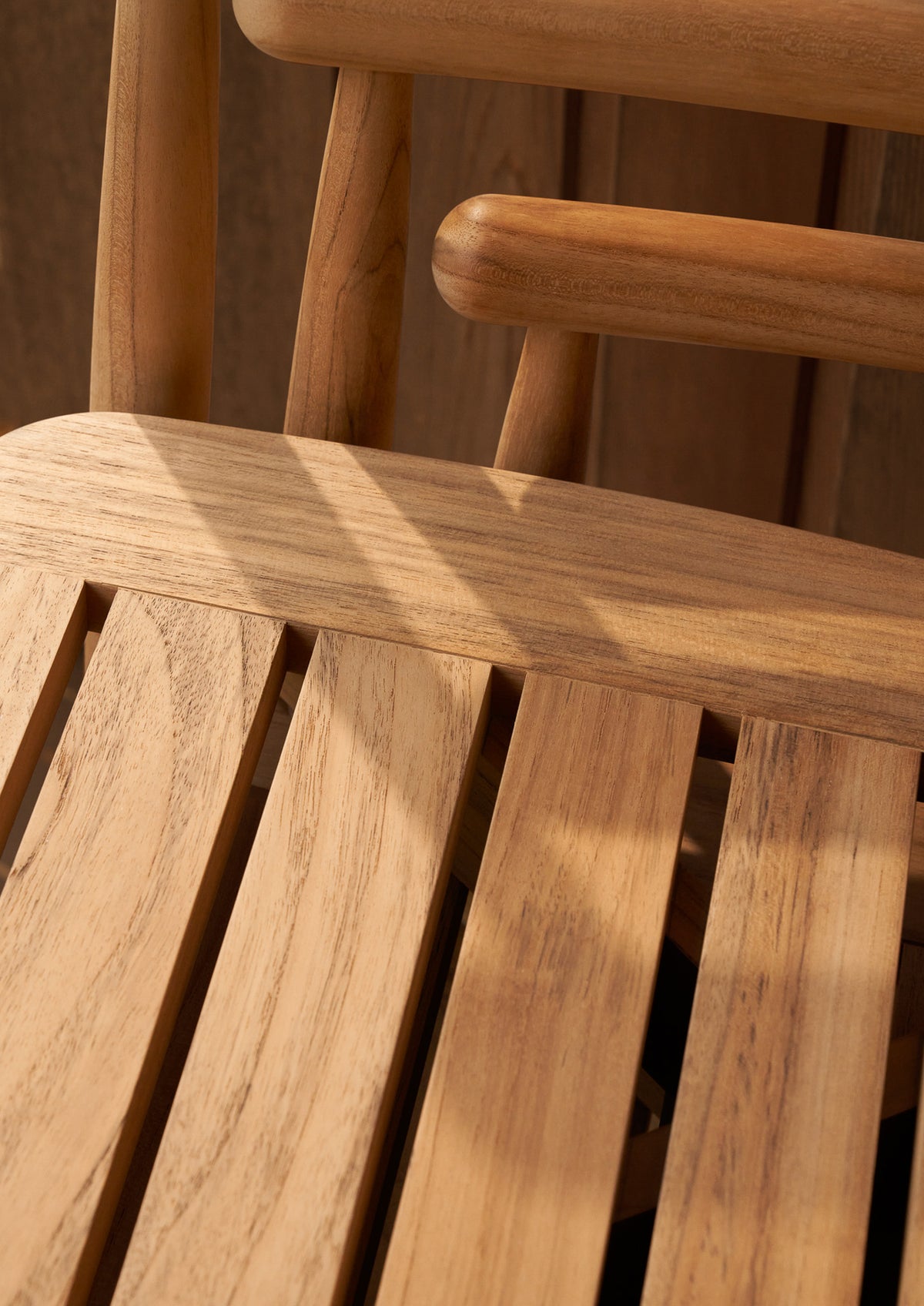 E008 Embrace Dining Chair