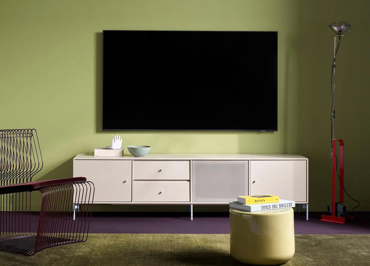 Octave VIII - TV Bench