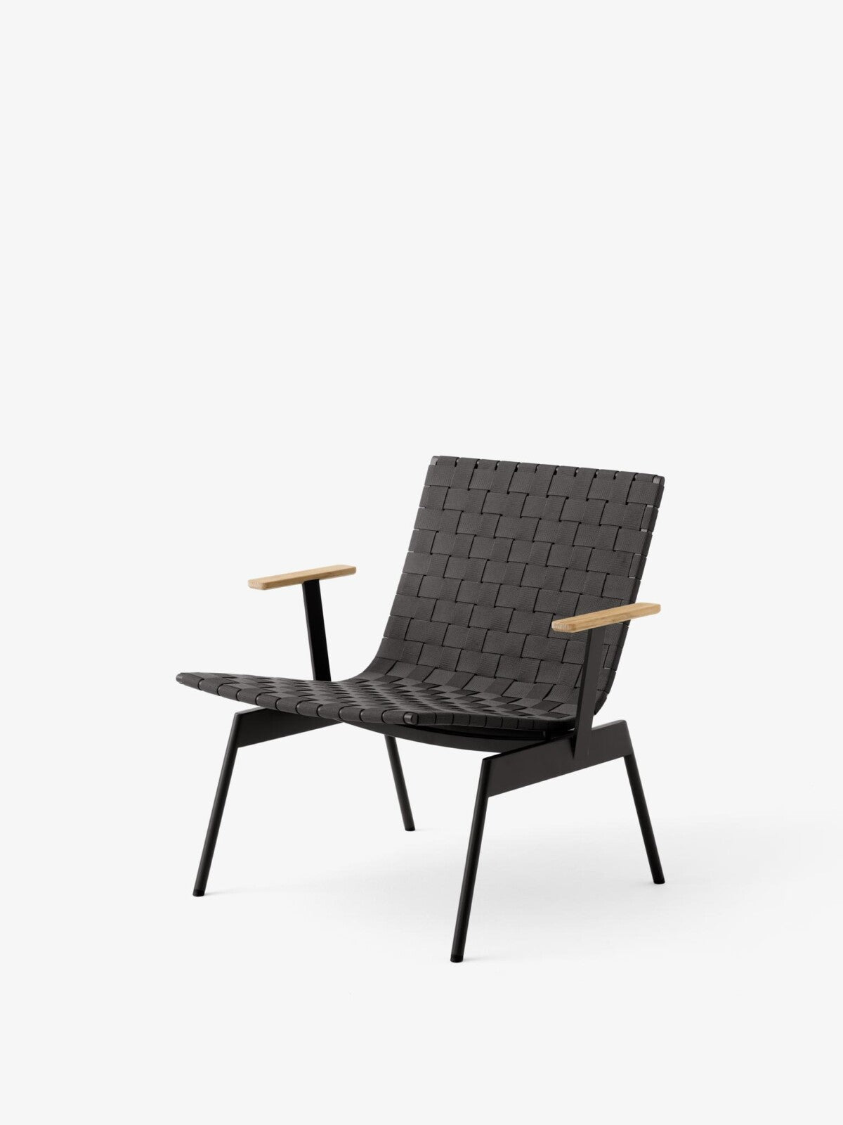 Ville AV45 Outdoor Lounge Chair w. Arms