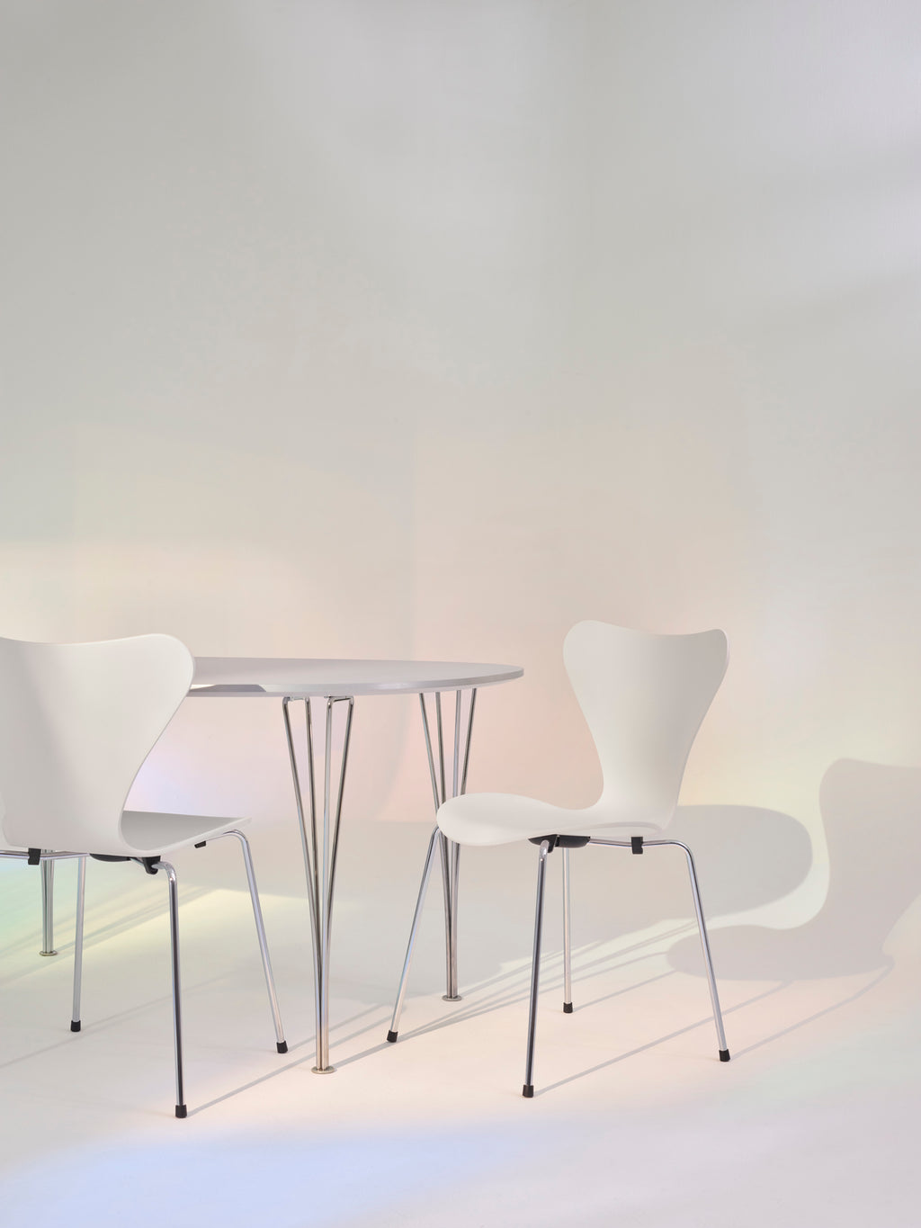 Seriers 7 - 7:14am CE - Beige - Chrome
