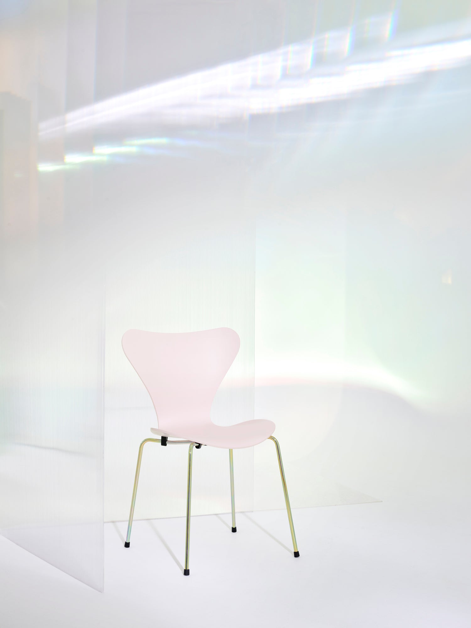 Seriers 7 - 7:14am CE - Pink - Chrome