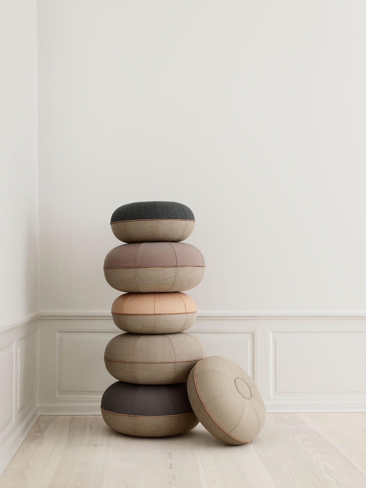 Pouf Small - Pale Yellow