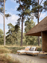 E511 Embrace Outdoor Lounge w. Arm- Teak