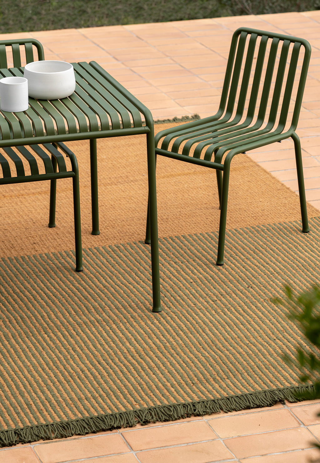 Garden Green 200x300