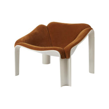 F300 Lounge Chair