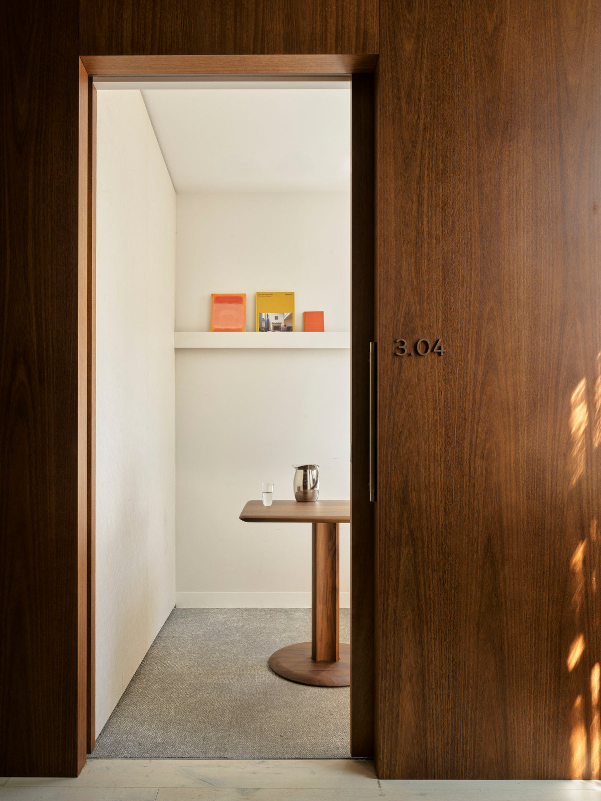 Ayva Bistro Square 750x750x1050h OAK