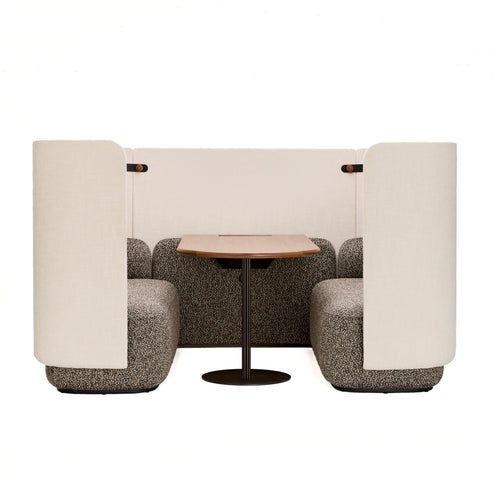 Mega Tulip 4 Person Booth with Table