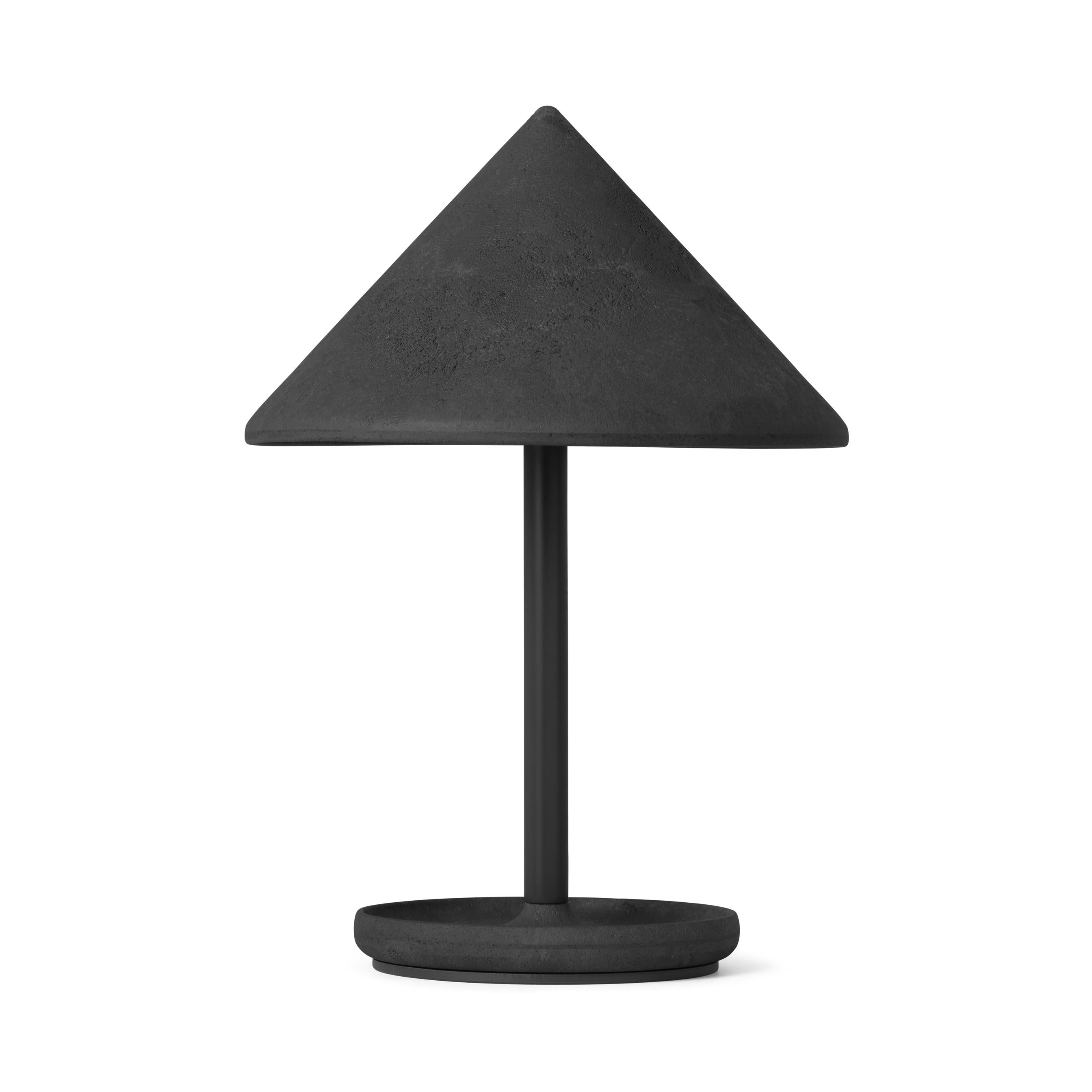 Terra Portable Lamp