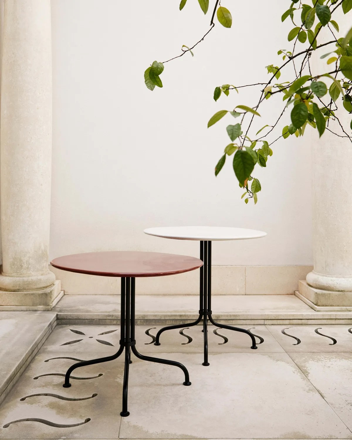 Carmel Bistro Lounge Table Clam White