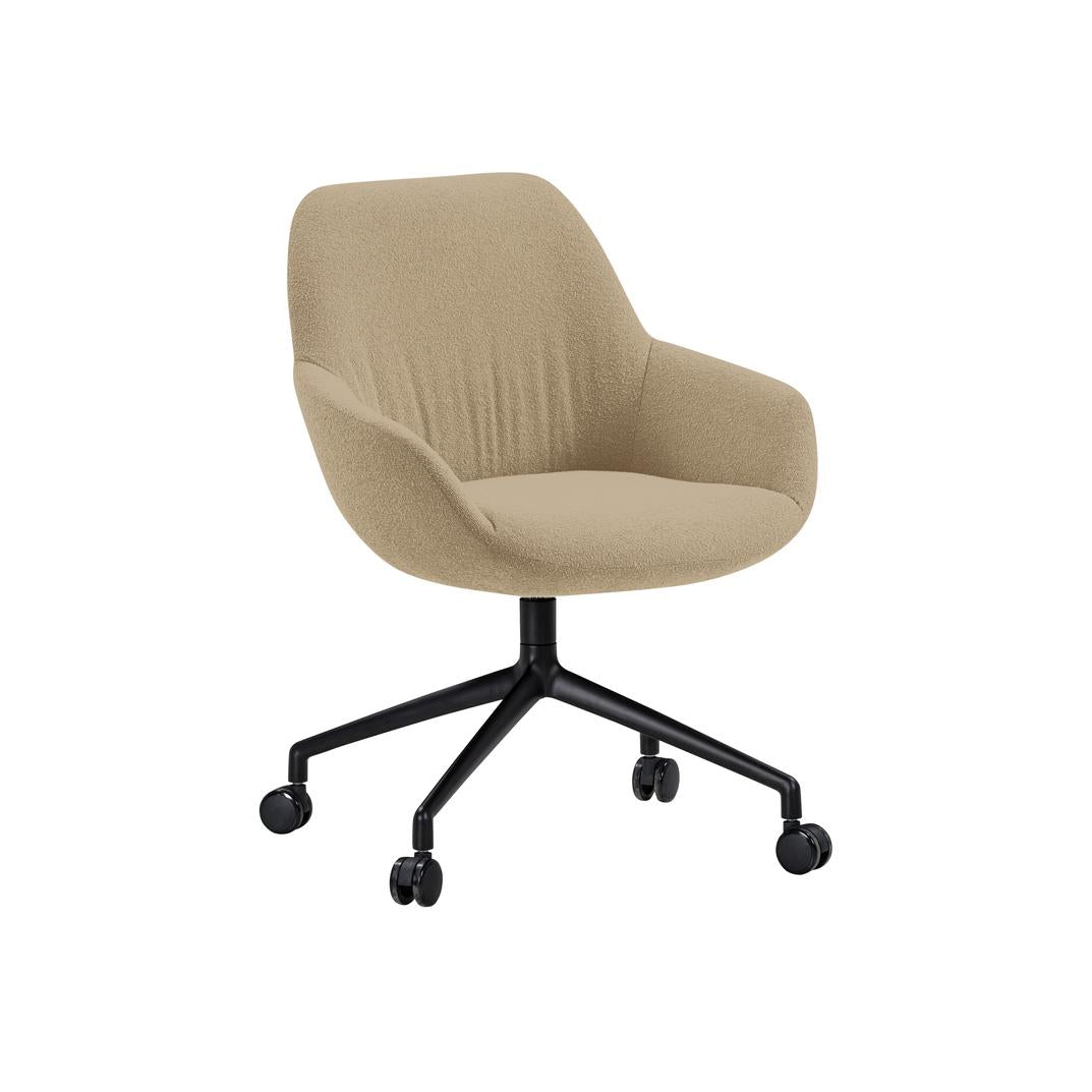 Sinum Armchair with Castors