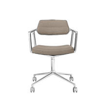 Vipp453 Swivel Chair
