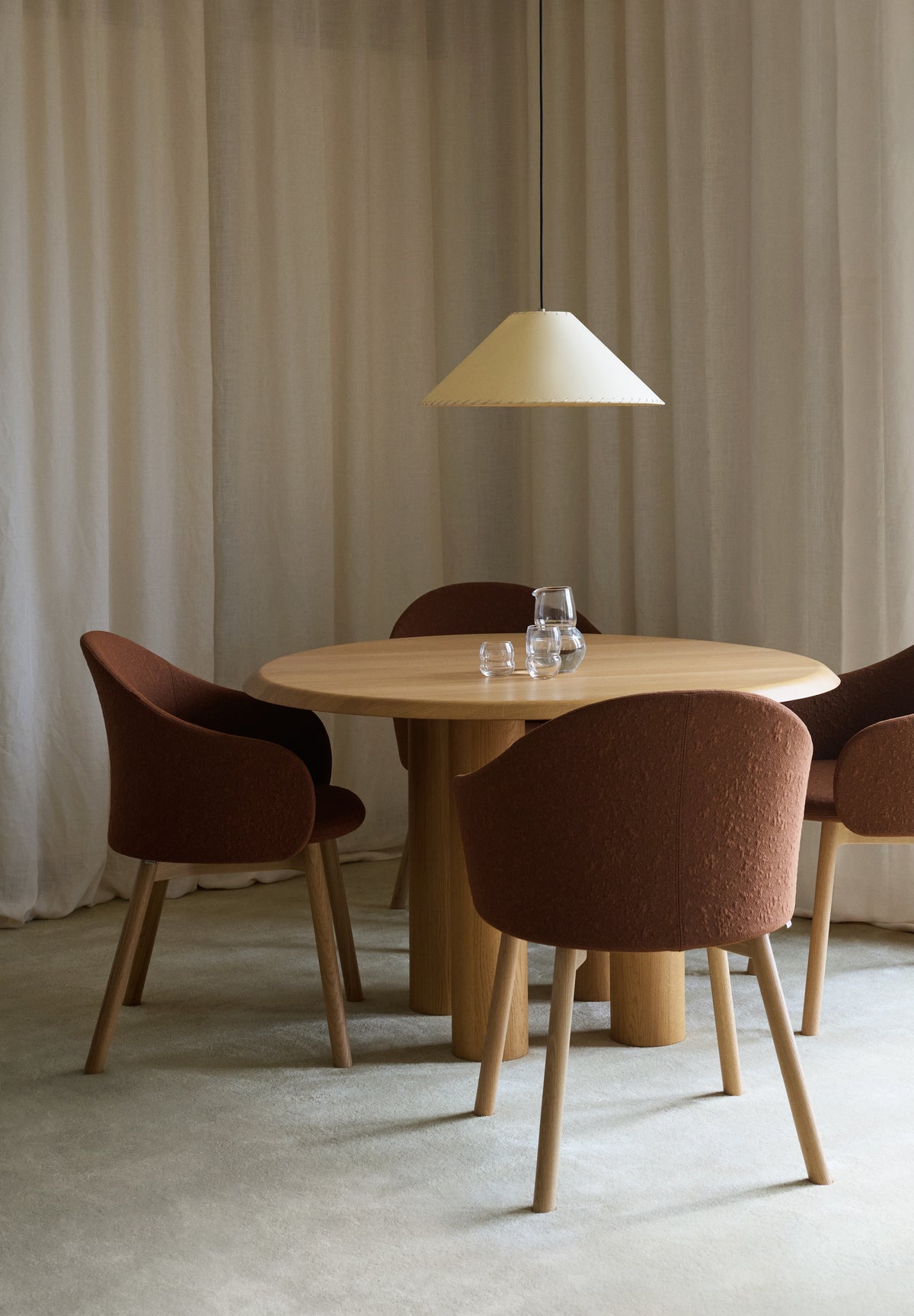 Gomo Armchair Wood Base