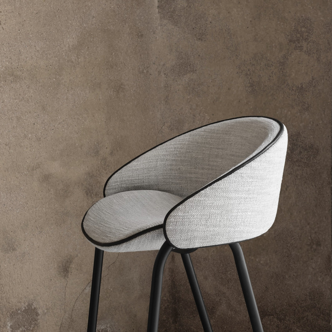 Folium Seating Collection