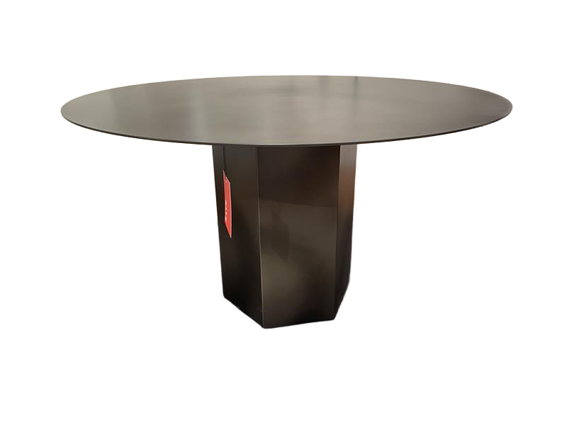 Epic Dining Table by Gubi