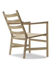 CH44 easy chair