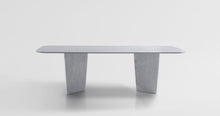 Wyrie Dining Table