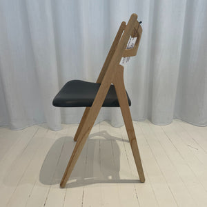 CH29 "Sawbuck" Chair by Carl Hansen & Son