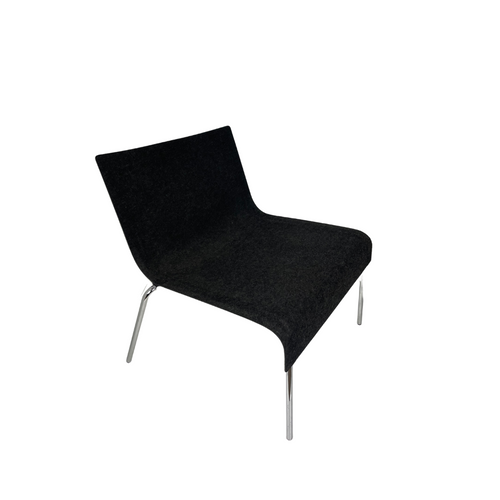 2 Easy Chair by Gubi